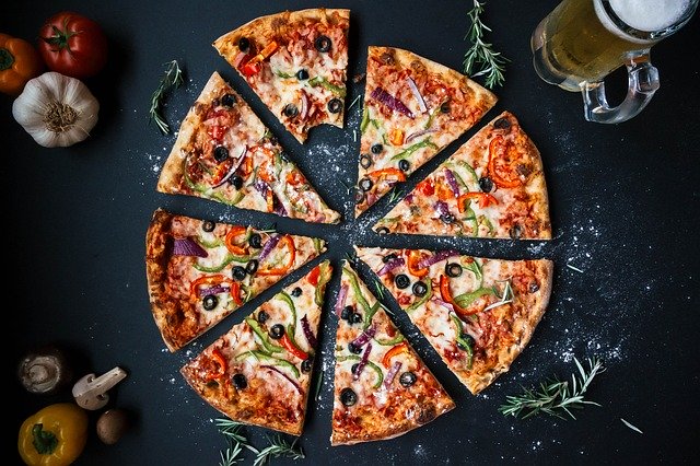 21 Tips for following a Low Sodium Diet - pizza to be avoided