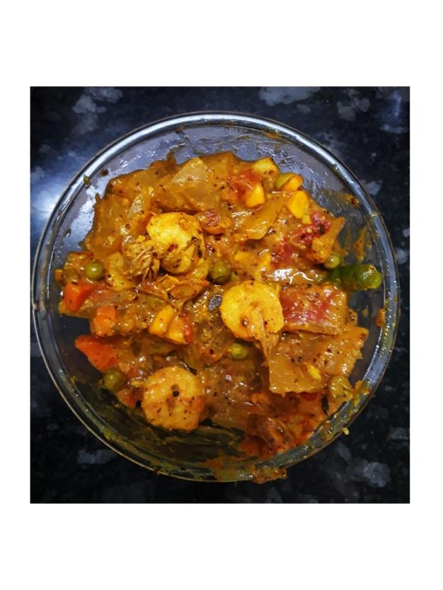 Utilize watermelon rind in 3 easy recipes - watermelon rind curry with prawn