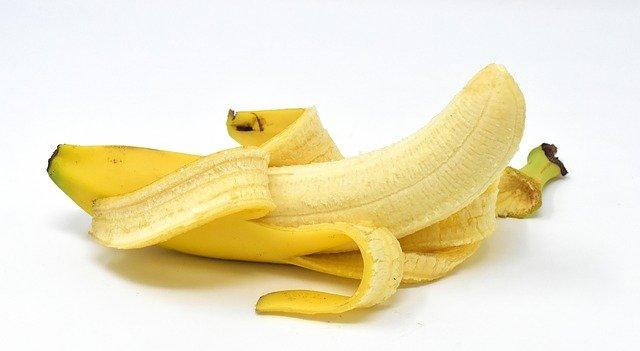 Can you have banana in cough and cold?