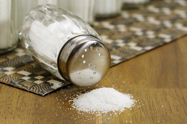 Indian diet for dialysis patients- restrict table salt