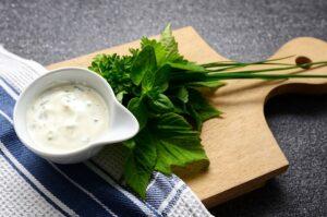 Simple and healthy salad dressing ideas for Indian diet 9